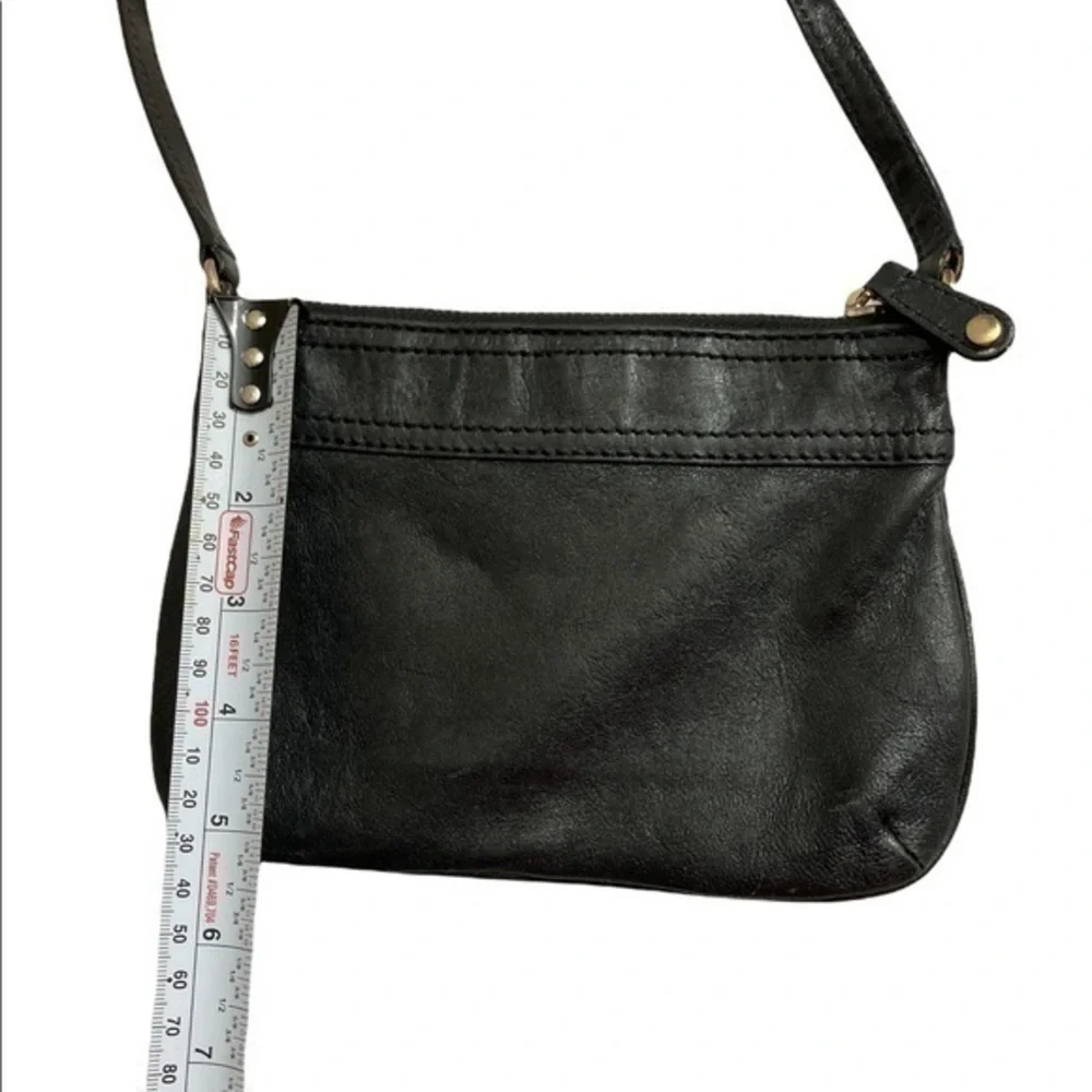 Michael kors back leather crossbody bag